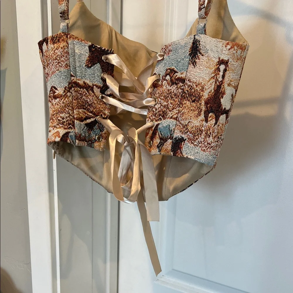 Women's Horse Print Crop Cami Top in Brown & Blue - Picture 5 of 5